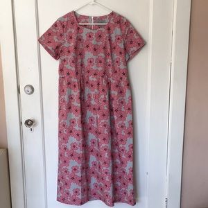 Brand new Dress Size 170/92A (size 44)